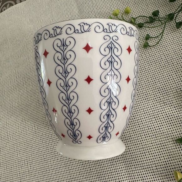 Starbucks 2003 Vintage Barista Collection Red White Blue Geometric Footed Mug - Picture 5 of 7